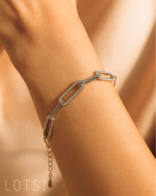 Strieborný náramok