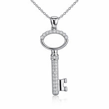 Strieborný prívesok