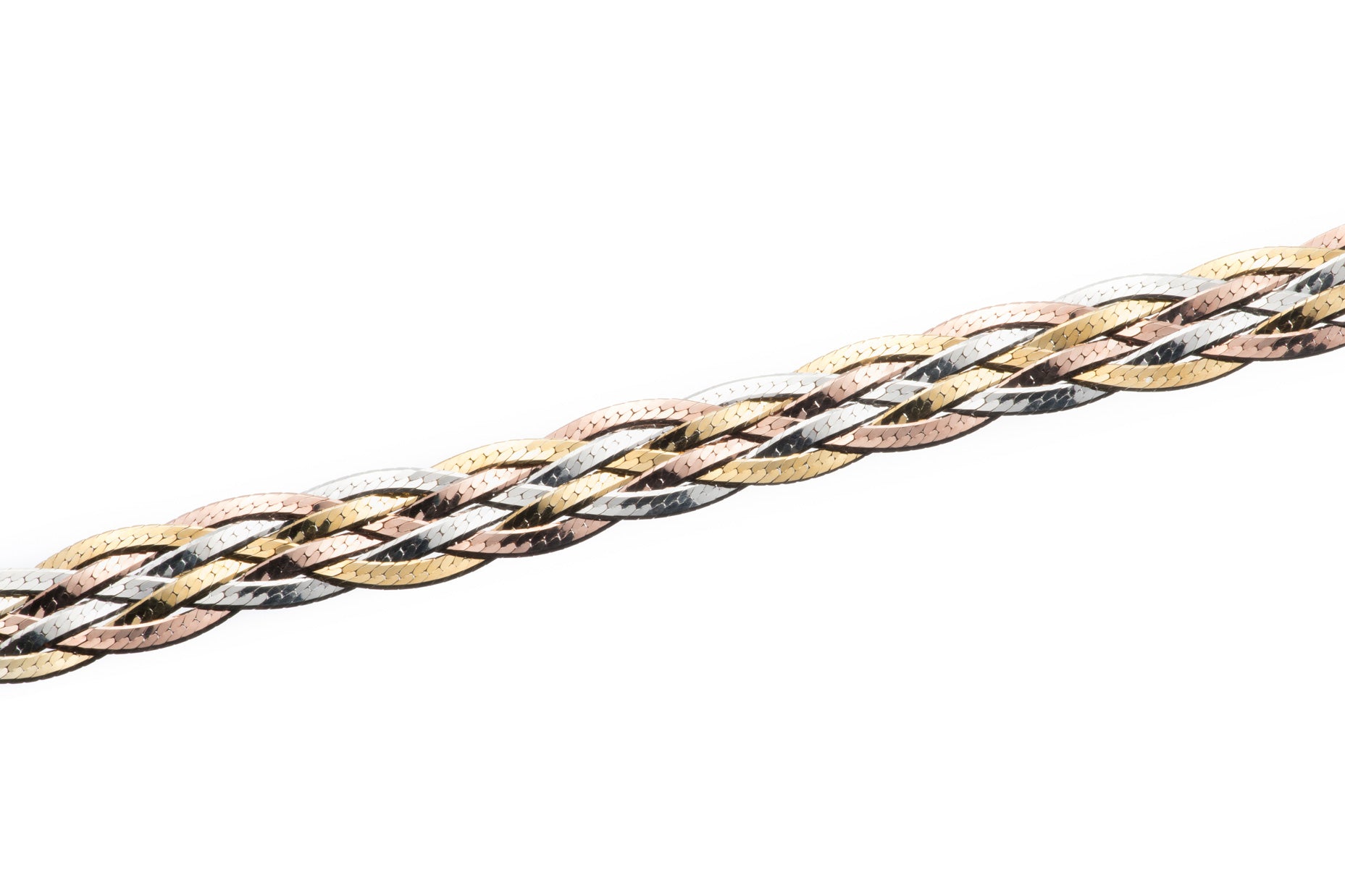 strieborny-prepletany-naramok