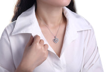 Strieborný prívesok