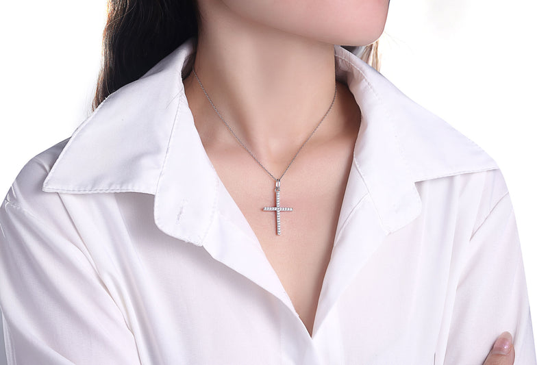 Strieborný prívesok