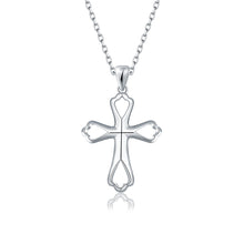 jemny-strieborny-privesok-krizik-bez-zirkonov