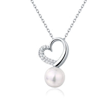 strieborny-privesok-srdce-s-riecnou-perlou