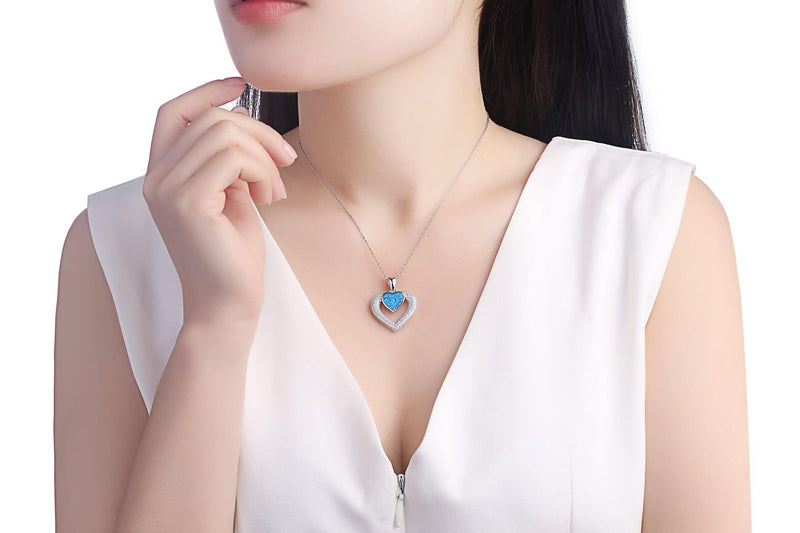 Strieborný prívesok