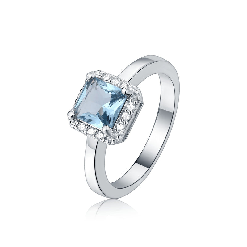 nadherny-strieborny-prsten-s-modrym-zirkonom