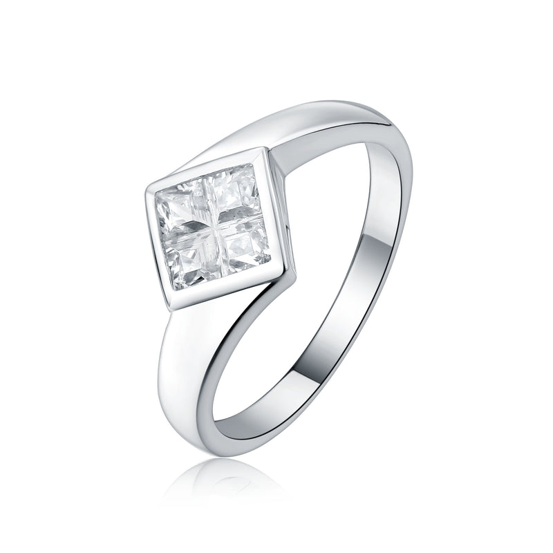 strieborny-prsten-so-zaujimavo-brusenym-zirkonom