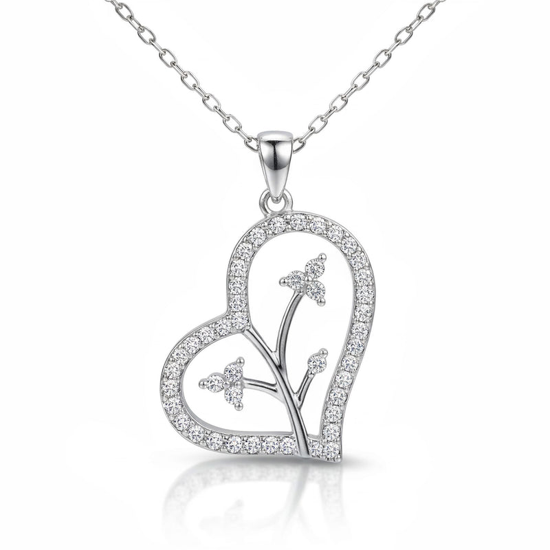 Strieborný prívesok