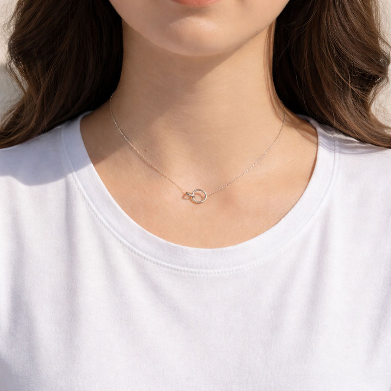 Strieborná retiazka Karma