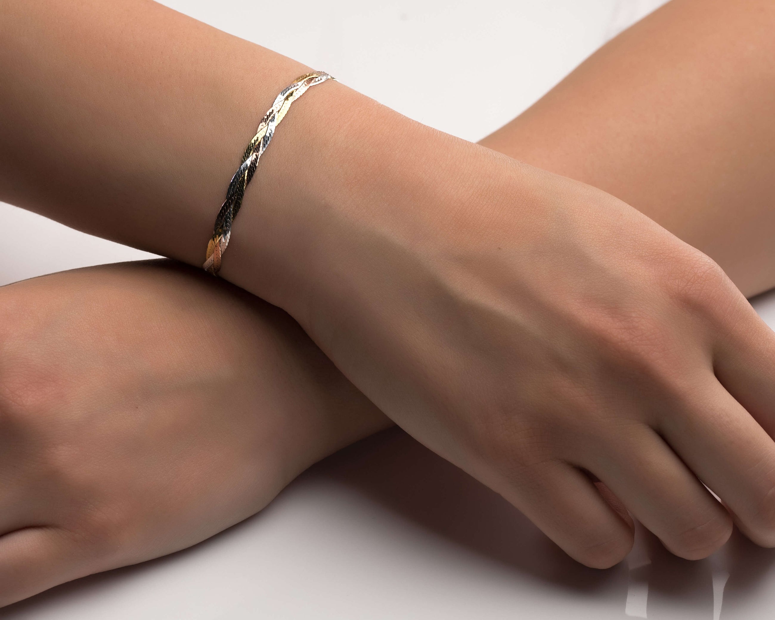 naramok-prepletany-trojity