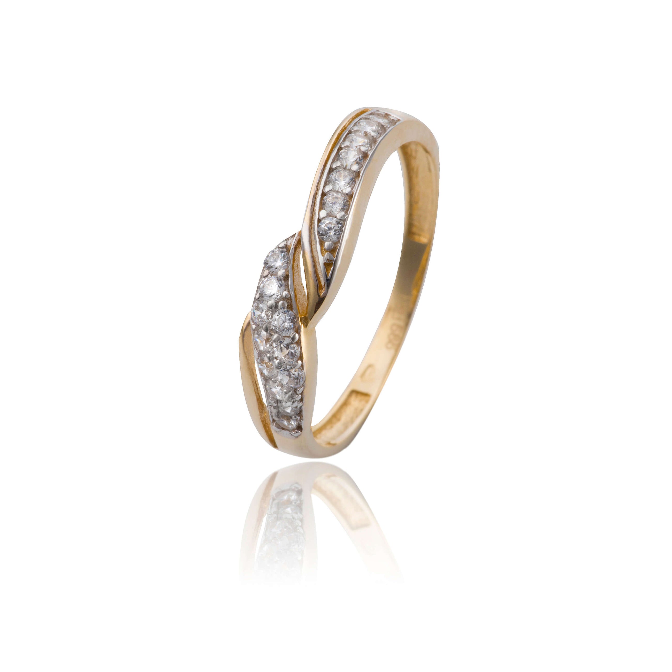 damsky-zirkonovy-prsten-s-atypickym-tvarom