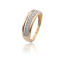 elegantny-zlaty-prsten-s-drobnymi-zirkonmi