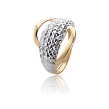 vyrazny-damsky-zlaty-prsten-s-gravirom