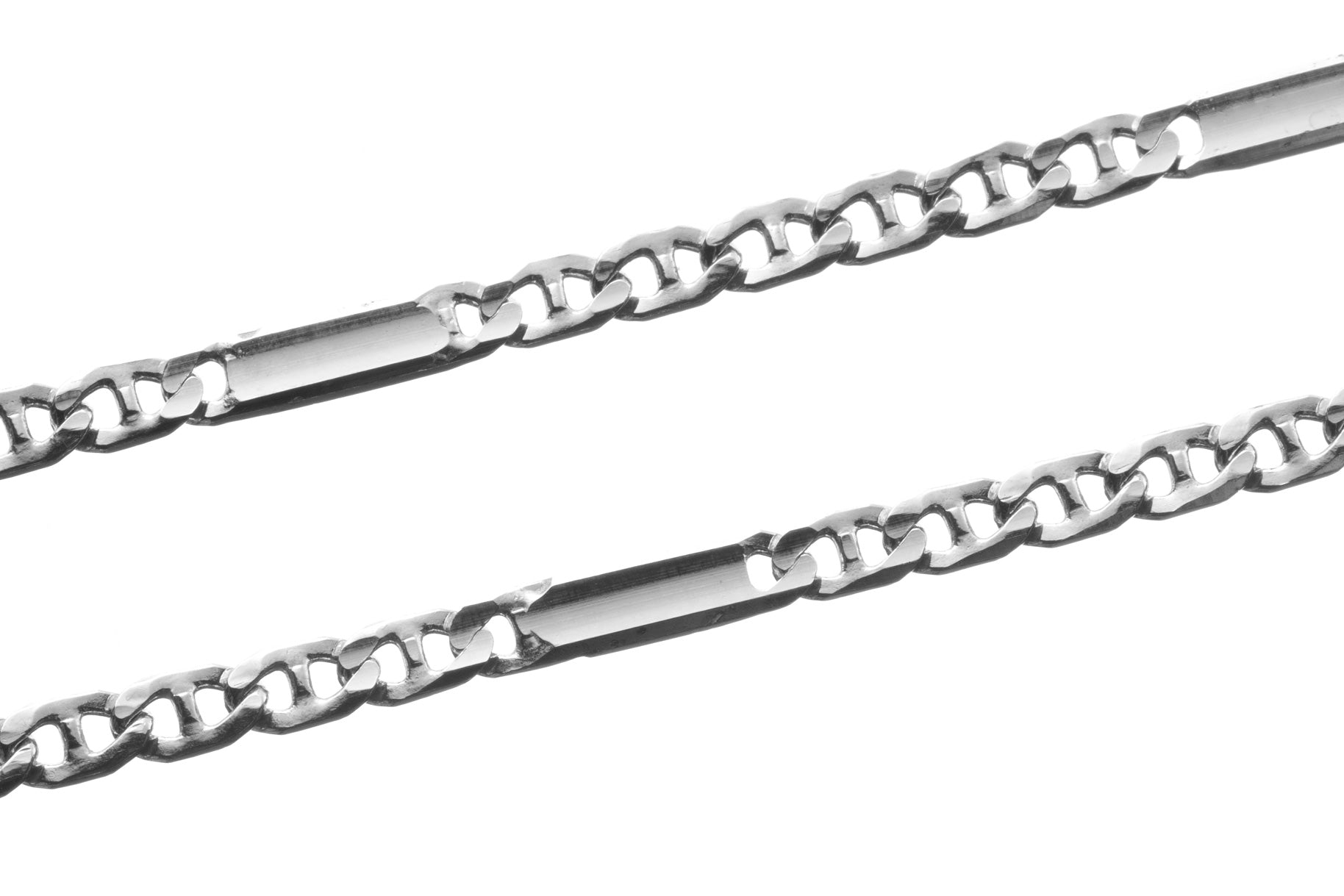 atypicka-strieborna-retiazka